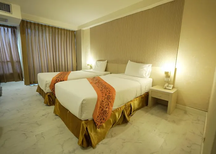 Three Seasons Bangkok