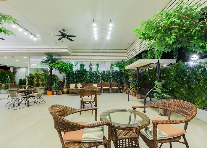 Three Seasons Bangkok 5*