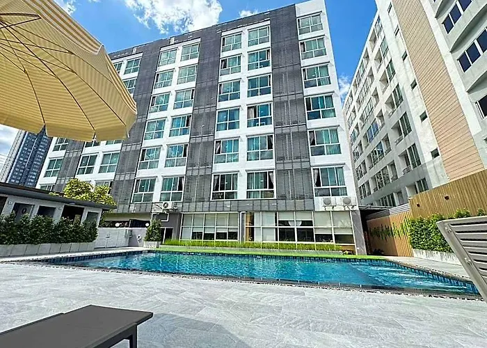 Three Seasons Bangkok