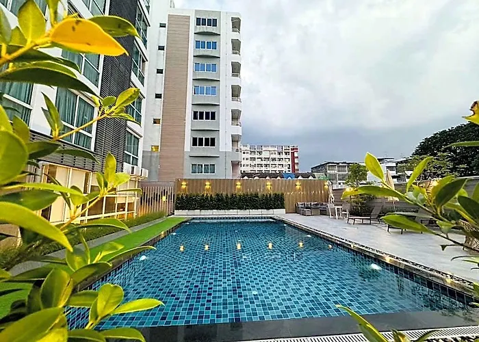 Three Seasons Bangkok 5*
