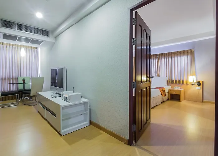 Hotel Three Seasons Bangkok Bangkok